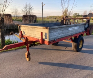 Schuitemaker meststrooier