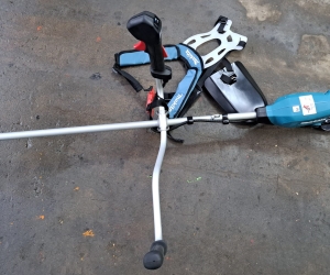 Makita DUR369AZ