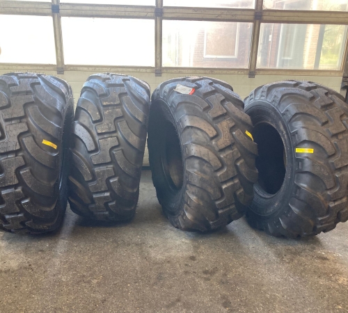 4x Alliance banden 560/60x22.5
