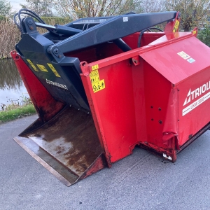 Trioliet-uitkuildoseerbak (2)