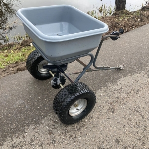 Kunstmeststrooier (1)