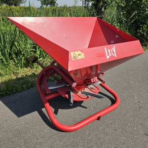 Lely-kunstmeststrooier (1)